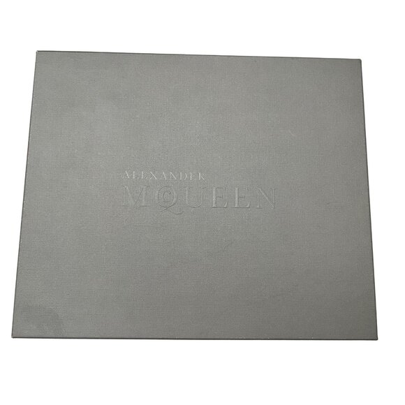 Alexander McQueen Leather Skull Clutch - Picture 6 of 8